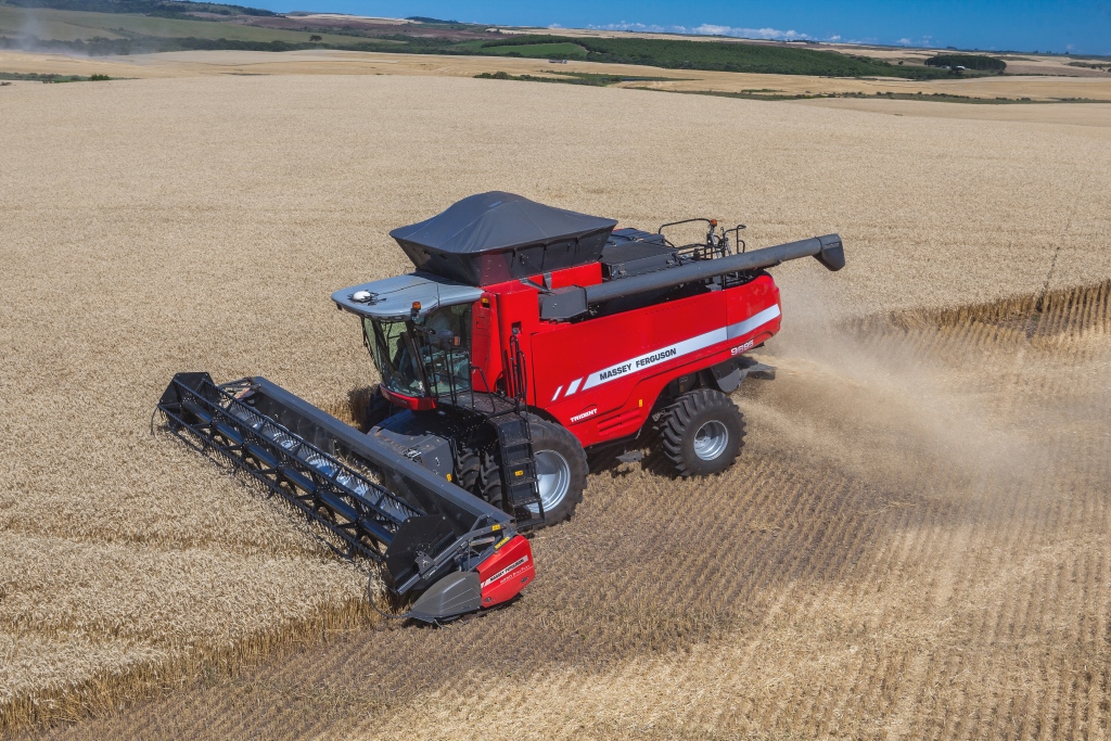 高品質チューニングファイル Massey Ferguson Tractor 9600 series MF 9695 8.4 CR 303hp