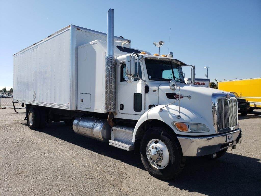 Reprogrammation Peterbilt 335  8.3L I6 335
