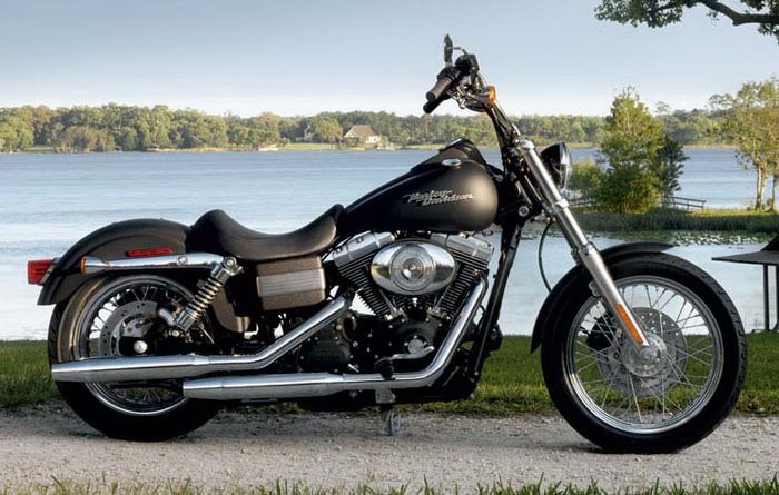 Reprogramiranje vozila Harley Davidson 1584 Dyna / Softail / Rocker / Electra Glide 1584 Dyna Street Bob  73