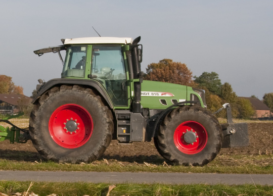Reprogrammation Fendt Tractor 800 series 818 5.7 V6 190