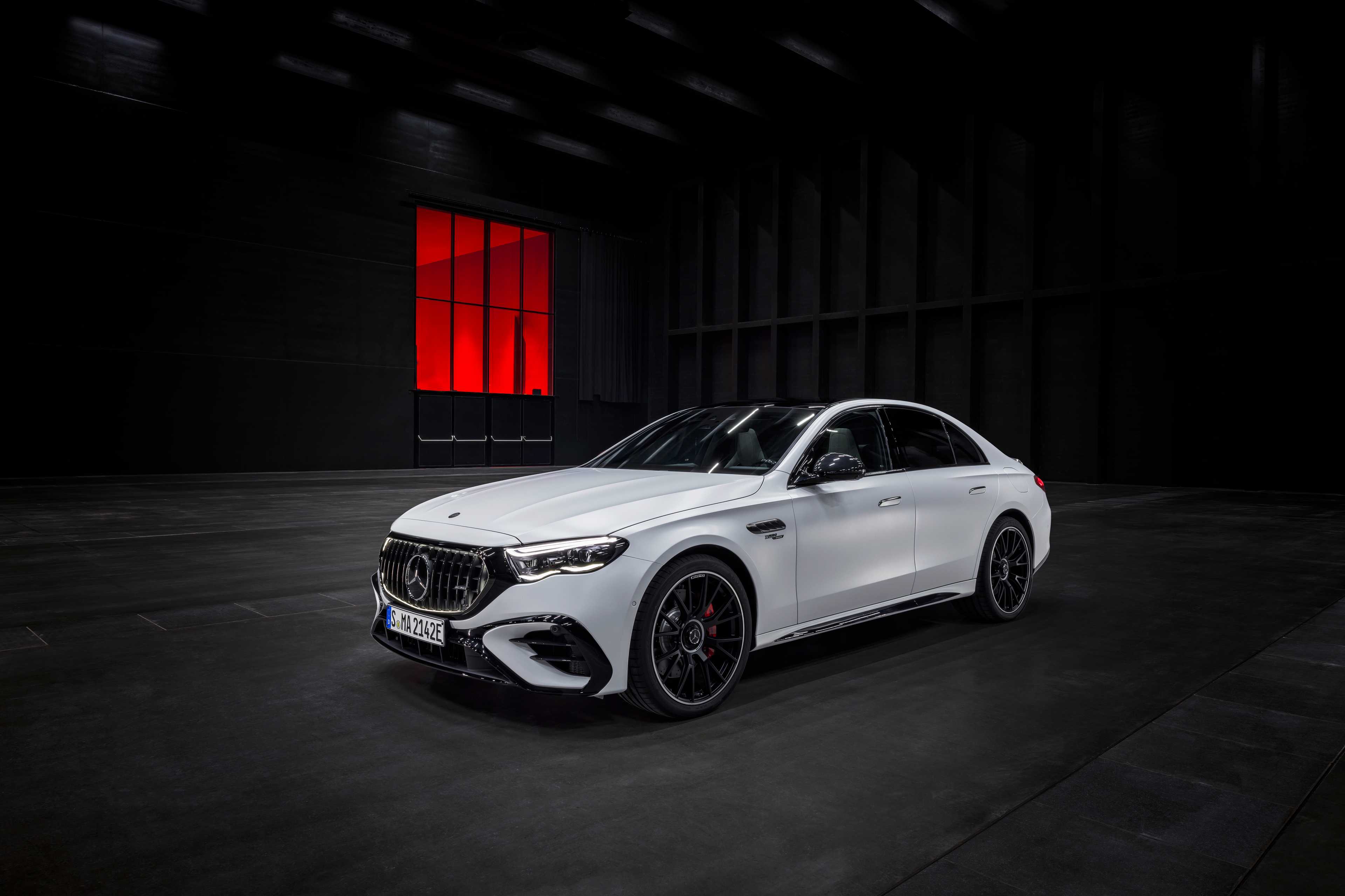 Reprogramiranje vozila Mercedes-Benz E 53 AMG HYBRID 4MATIC+  PHEV 612
