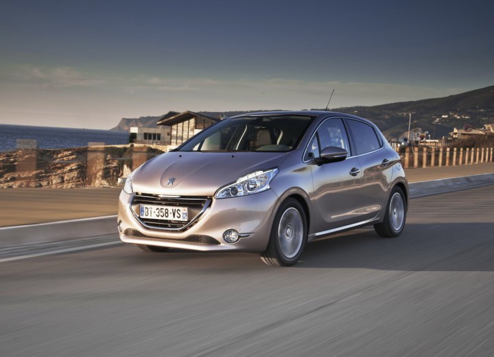 Reprogramiranje vozila Peugeot 208 1.6 THP 155