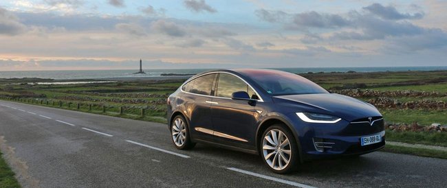 Reprogrammation Tesla Model X  90D 417