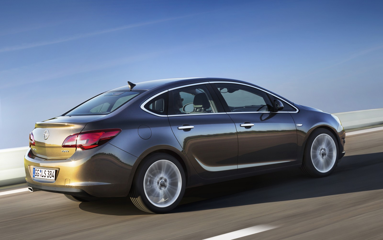 Reprogrammation Opel Astra 2.0 CDTi Bi-Turbo 195