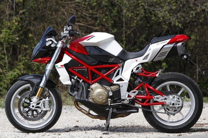 Reprogramiranje vozila Bimota DB6 1100 E DB6 Delirio 98