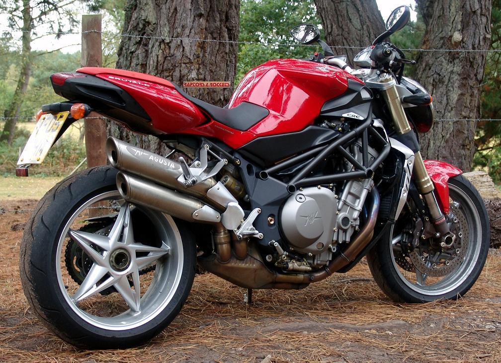 Reprogramiranje vozila MV Agusta Brutale 910S  136