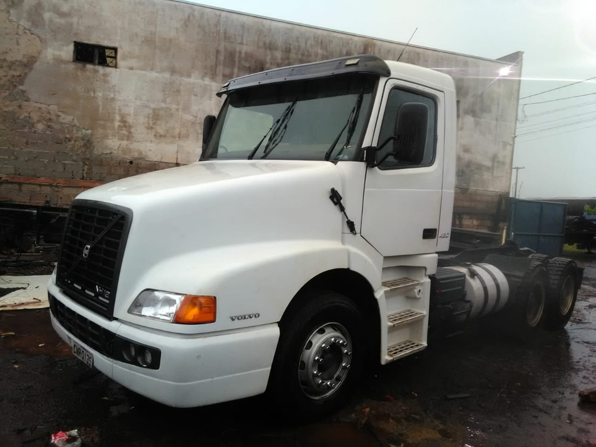 Reprogramiranje vozila Volvo NH 12 340 12.1L I6 340