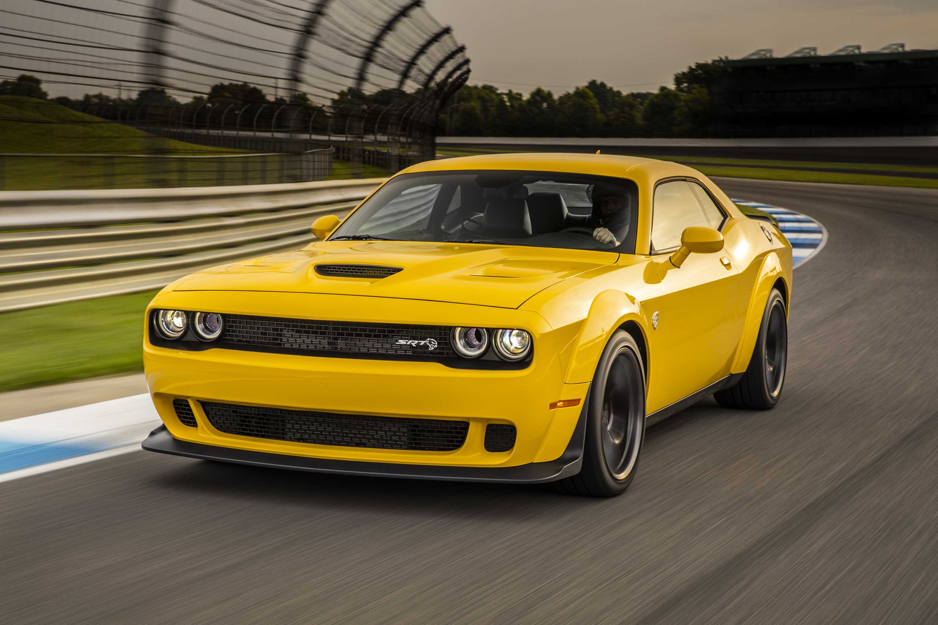 Reprogramiranje vozila Dodge Challenger 6.2 V8 SRT Super Stock 852