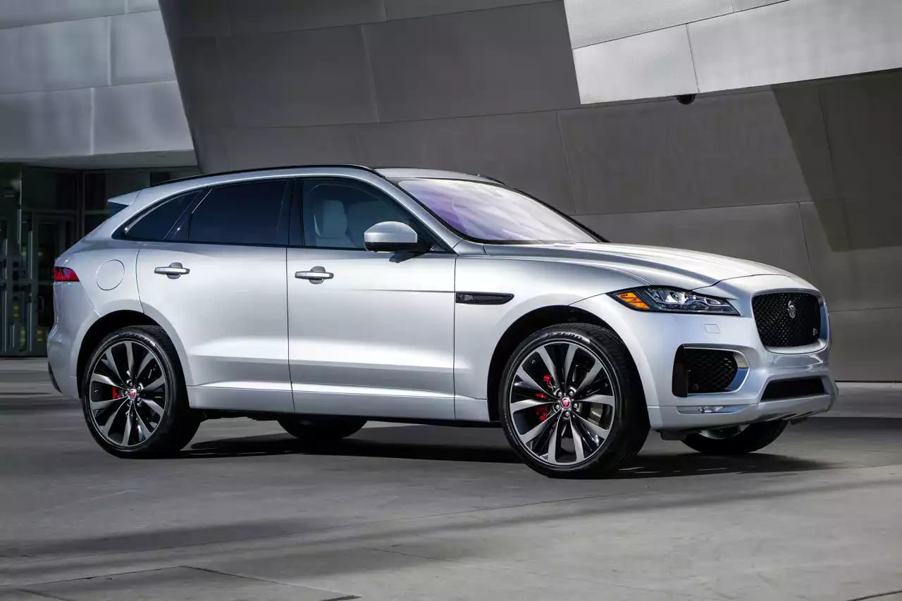 Filing tuning di alta qualità Jaguar F Pace 3.0 SDV6  300hp