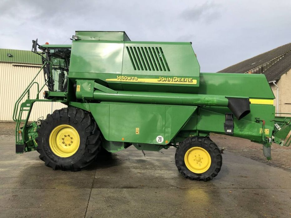 Fichiers Tuning Haute Qualité John Deere Tractor WTS 1450 6.8 V6 236hp