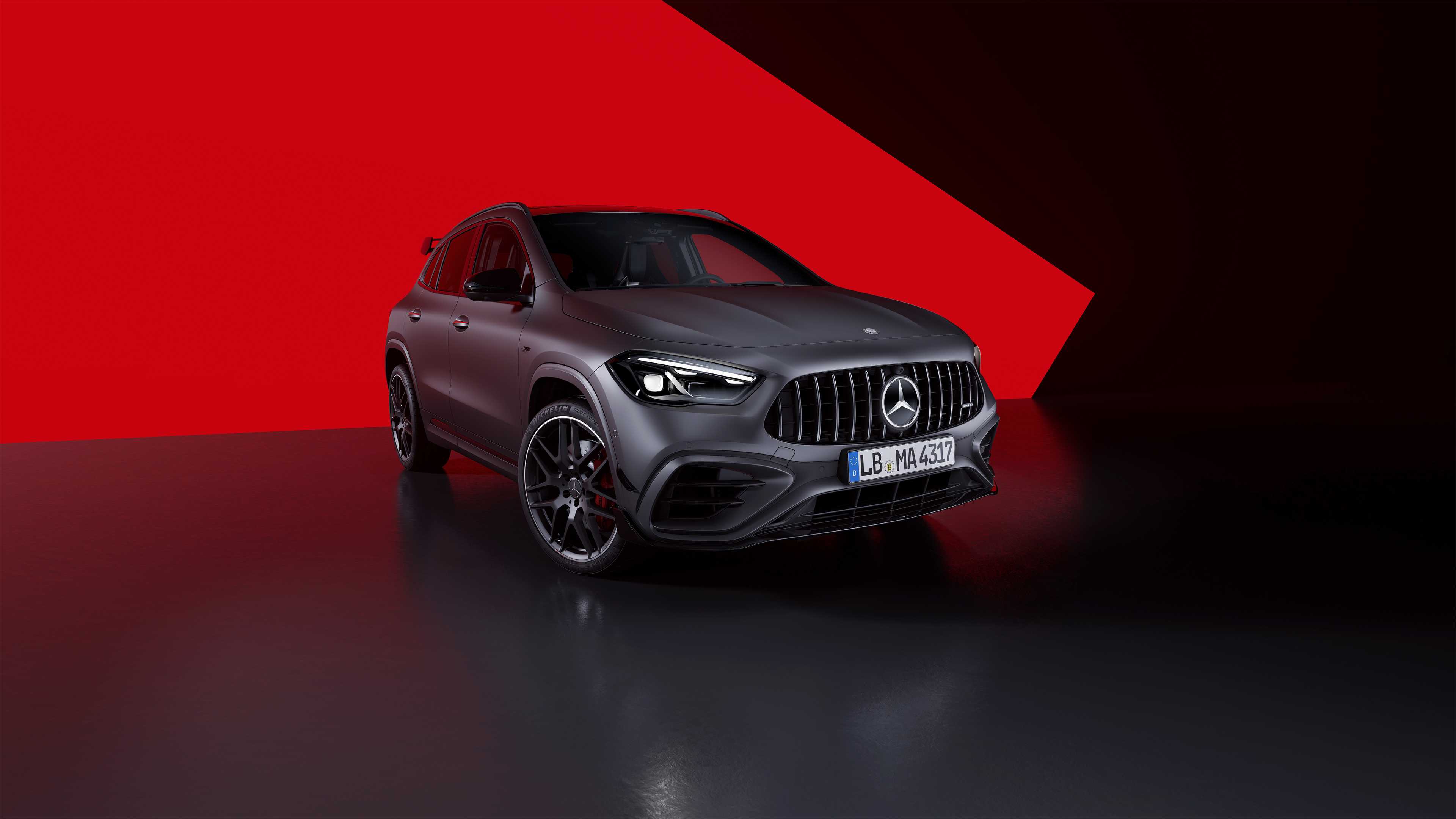 Reprogramiranje vozila Mercedes-Benz GLA 35 AMG MHEV 306