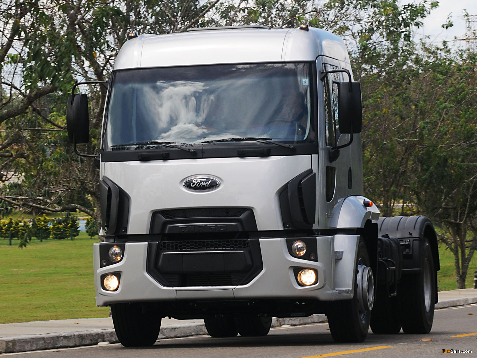 Reprogramiranje vozila Ford Truck Cargo 1932 8.3L 320