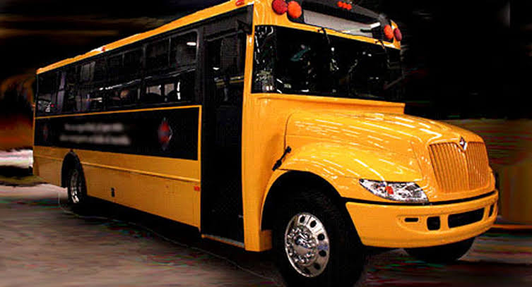 Reprogrammation International 3300 Ce 7.6L I6  196