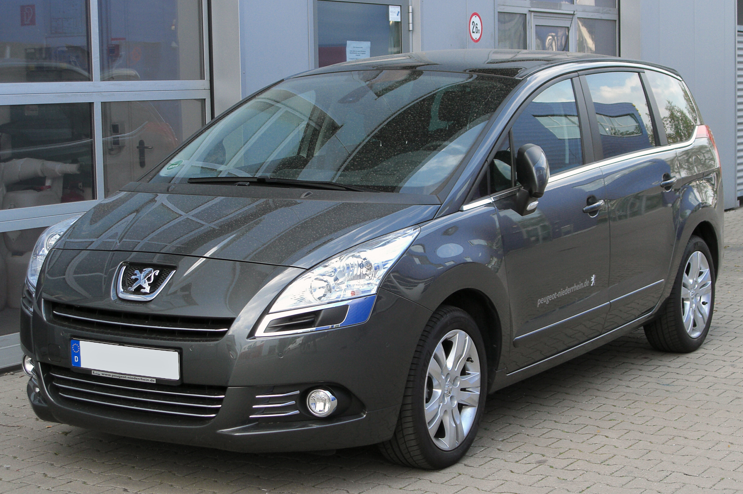 Reprogrammation Peugeot 5008 1.2 PureTech (GPF) 130