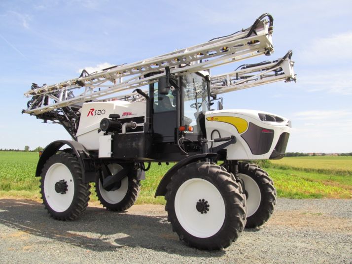 Reprogrammation Artec RS20 6.1L I6  156