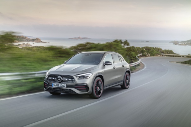 Reprogramiranje vozila Mercedes-Benz GLA 250e (1.3T)  218
