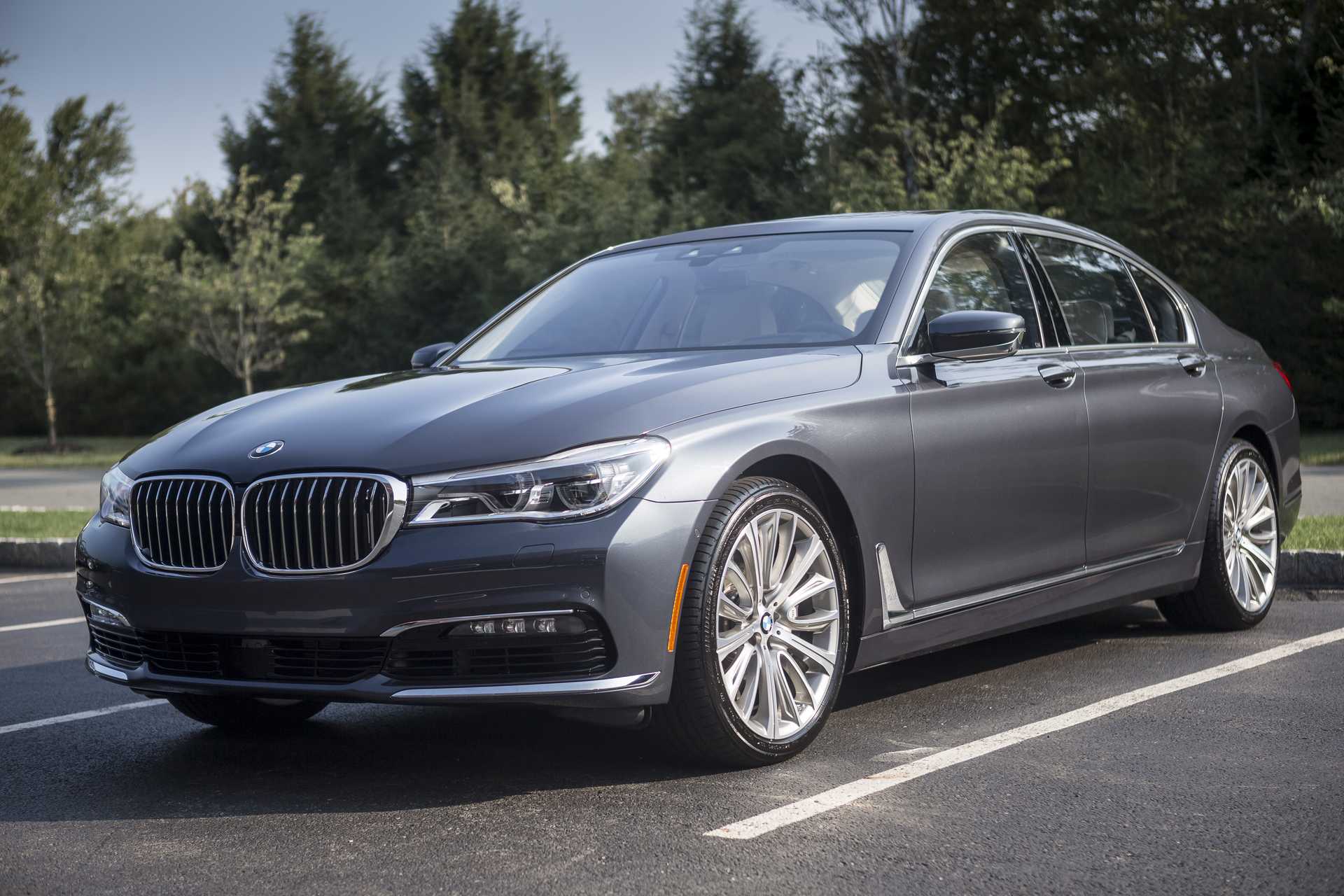 Reprogramiranje vozila BMW 7 serie 740d  340