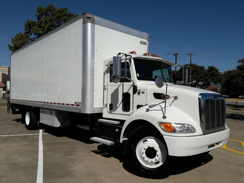 Reprogrammation Peterbilt 330  8.3L I6 335