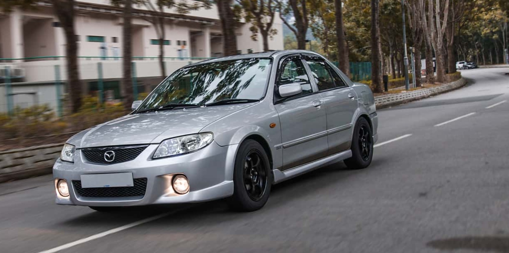 Reprogrammation Mazda 323 1.3I  75