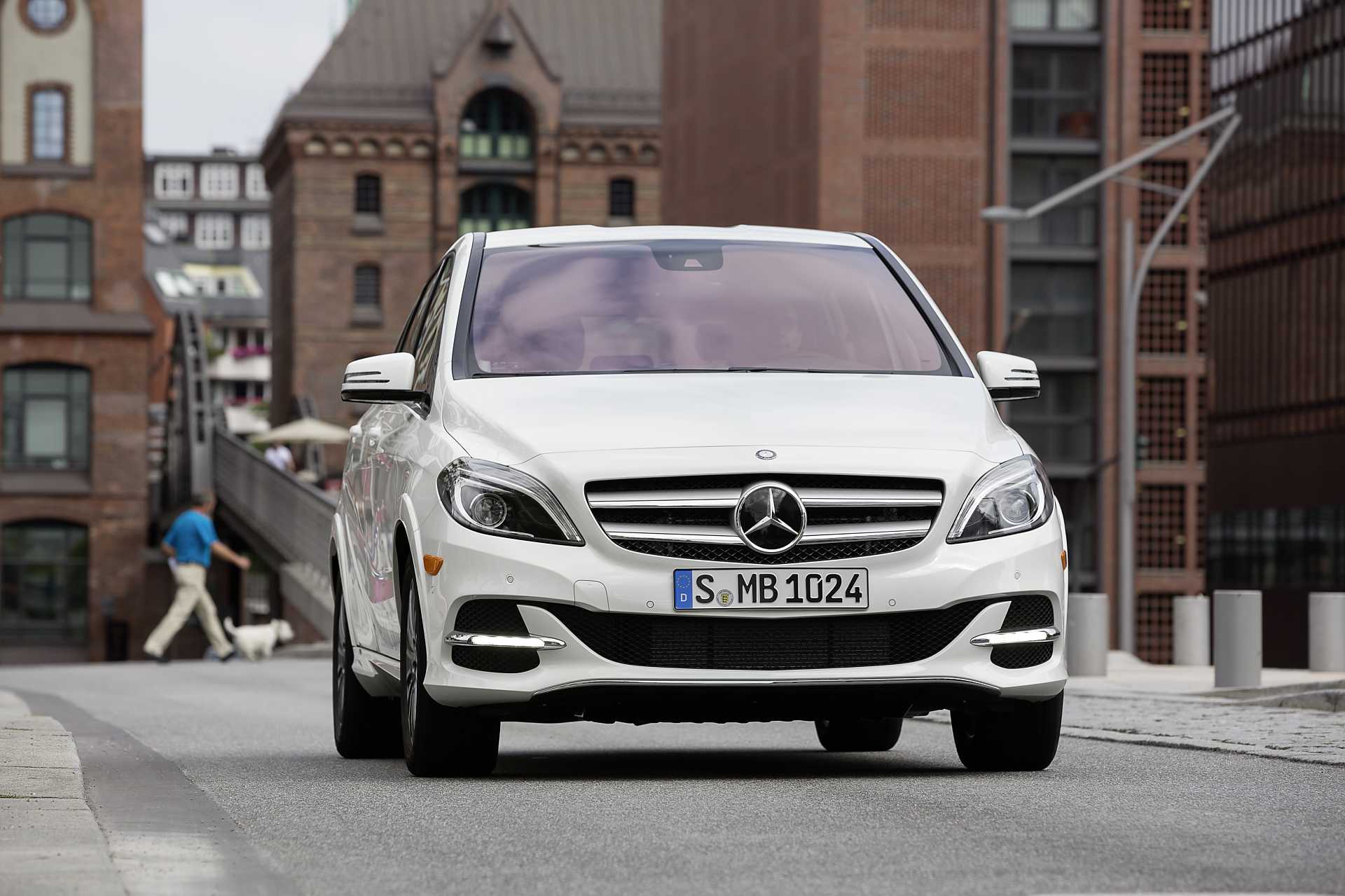 Reprogrammation Mercedes-Benz B 220 CGI 184