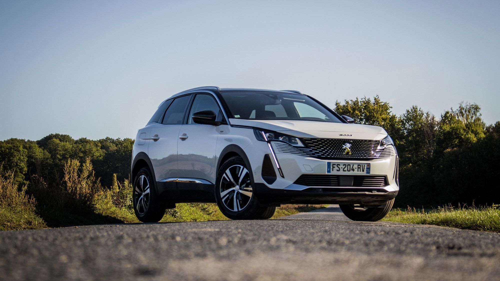 Fichiers Tuning Haute Qualité Peugeot 3008 1.2 PureTech MHEV 136hp