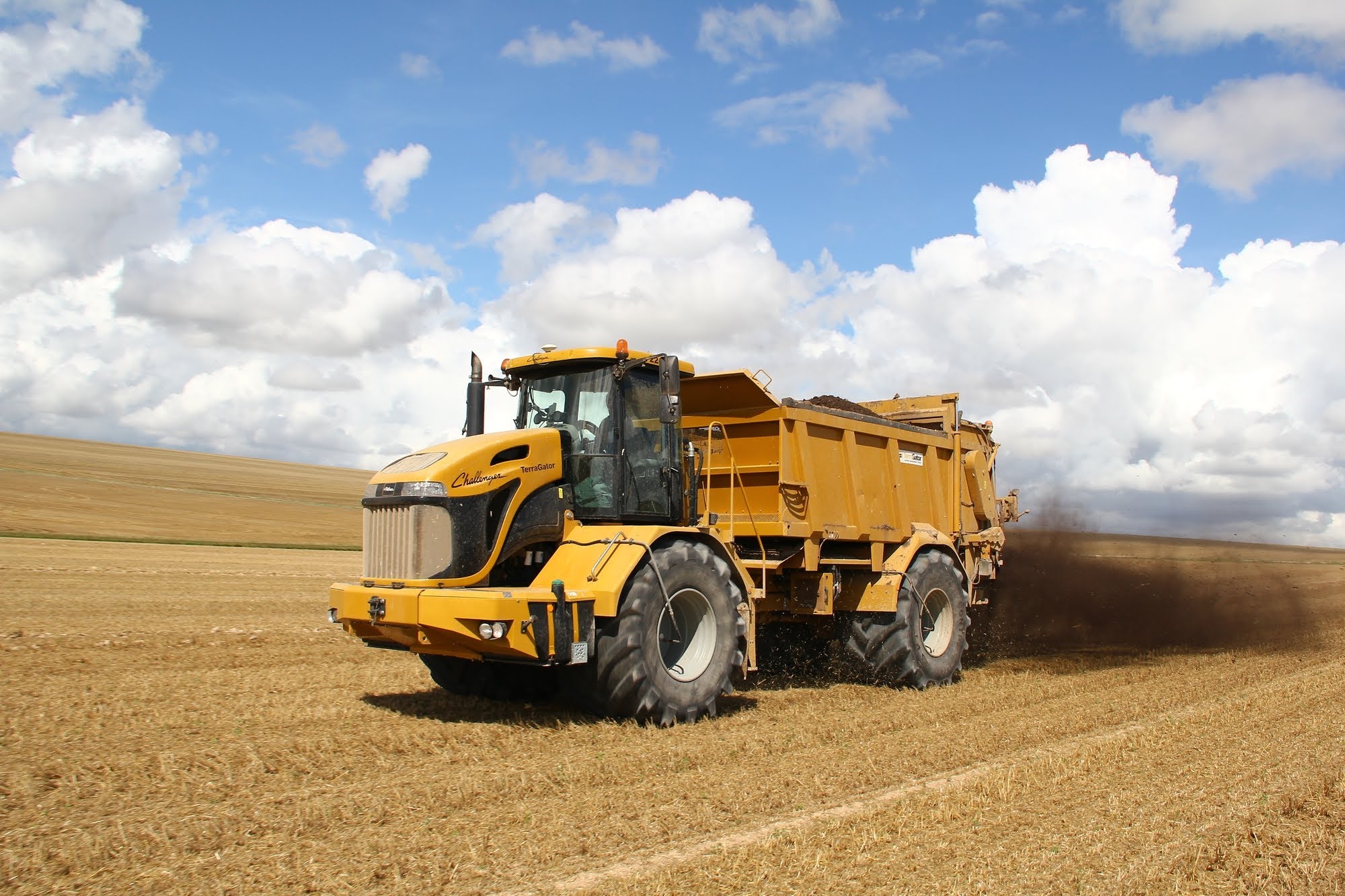 Reprogrammation Challenger TerraGator 2104 8.1 301