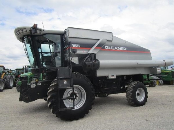 Reprogrammation GLEANER R5 Series R65 8.4 V6 300