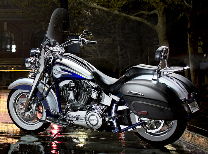 Reprogramiranje vozila Harley Davidson 1800 Electra / Glide / Road King / Softail 1800 CVO Softail  98
