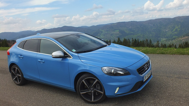 Reprogrammation Volvo V40 / V40 Cross Country 1.6 D2 115