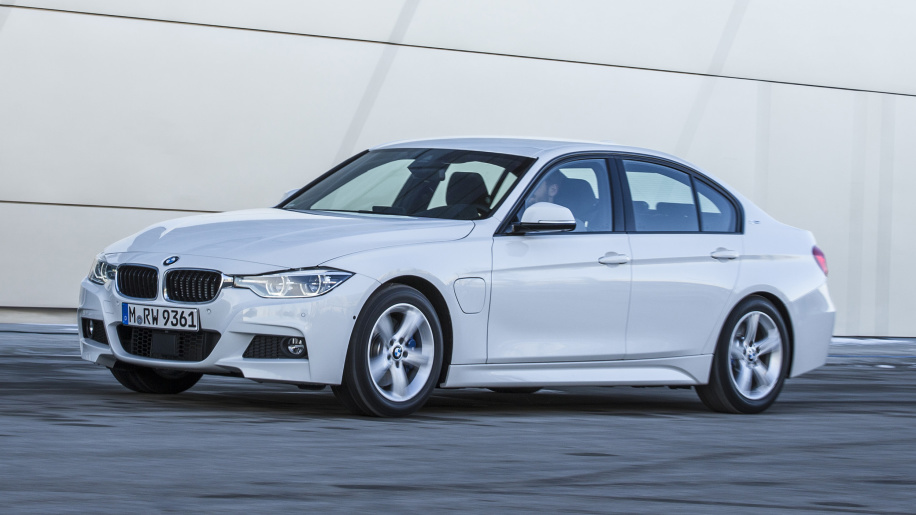 Reprogramiranje vozila BMW 3 serie 330e  252