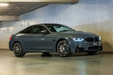 高品質チューニングファイル BMW M3 M3 Grigio / Avus Edition  450hp