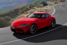 Yüksek kaliteli ayarlama fil Toyota Supra (GR) 3.0 Bi-Turbo 340hp