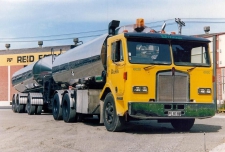 高品质的调音过滤器 Kenworth L700  10.8L I6 310hp