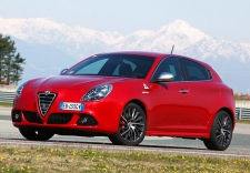 Tuning de alta calidad Alfa Romeo Giulietta 1.750 TBi Quadrifogilio Verde 235hp