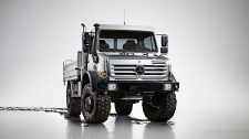 Tuning de alta calidad Mercedes-Benz Unimog U4000 4.81L R4 218hp