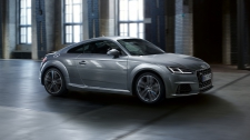 Filing tuning di alta qualità Audi TT 45 2.0 TFSI 245hp