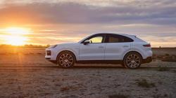 Yüksek kaliteli ayarlama fil Porsche Cayenne E-Hybrid  470hp