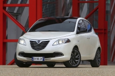 Yüksek kaliteli ayarlama fil Lancia Ypsilon 0.9 Twinair 85hp