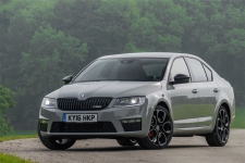 高品質チューニングファイル Skoda Octavia 2.0 TSI RS 245hp