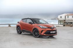 高品質チューニングファイル Toyota C-HR 2.0 VVT i-Hybrid 184hp