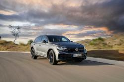 Yüksek kaliteli ayarlama fil Volkswagen Touareg R 3.0 TSI eHybrid PHEV 462hp
