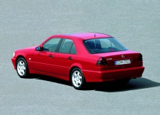 Yüksek kaliteli ayarlama fil Mercedes-Benz C 220 CDI 125hp