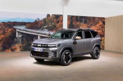 Yüksek kaliteli ayarlama fil Dacia Bigster 1.8 Hybrid 156hp