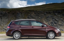 高品質チューニングファイル Seat Altea FreeTrack 2.0 TDI 140hp