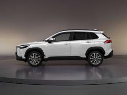 Yüksek kaliteli ayarlama fil Toyota Corolla Cross 2.0i Hybrid 197hp