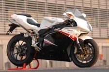 高品质的调音过滤器 MV Agusta F4 312R 998cc 193hp