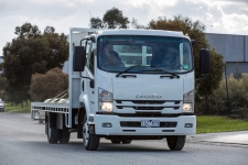 高品质的调音过滤器 Isuzu F-Series FRR 7.8 TD  241hp