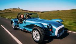 Hochwertige Tuning Fil Catheram Seven 275 1.6 135hp